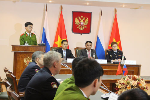 Lãnh đạo Êv88 chào đón năm mới 2026 thăm và làm việc tại Đại học Tổng hợp Mát-xcơ-va Bộ Nội vụ Liên bang Nga